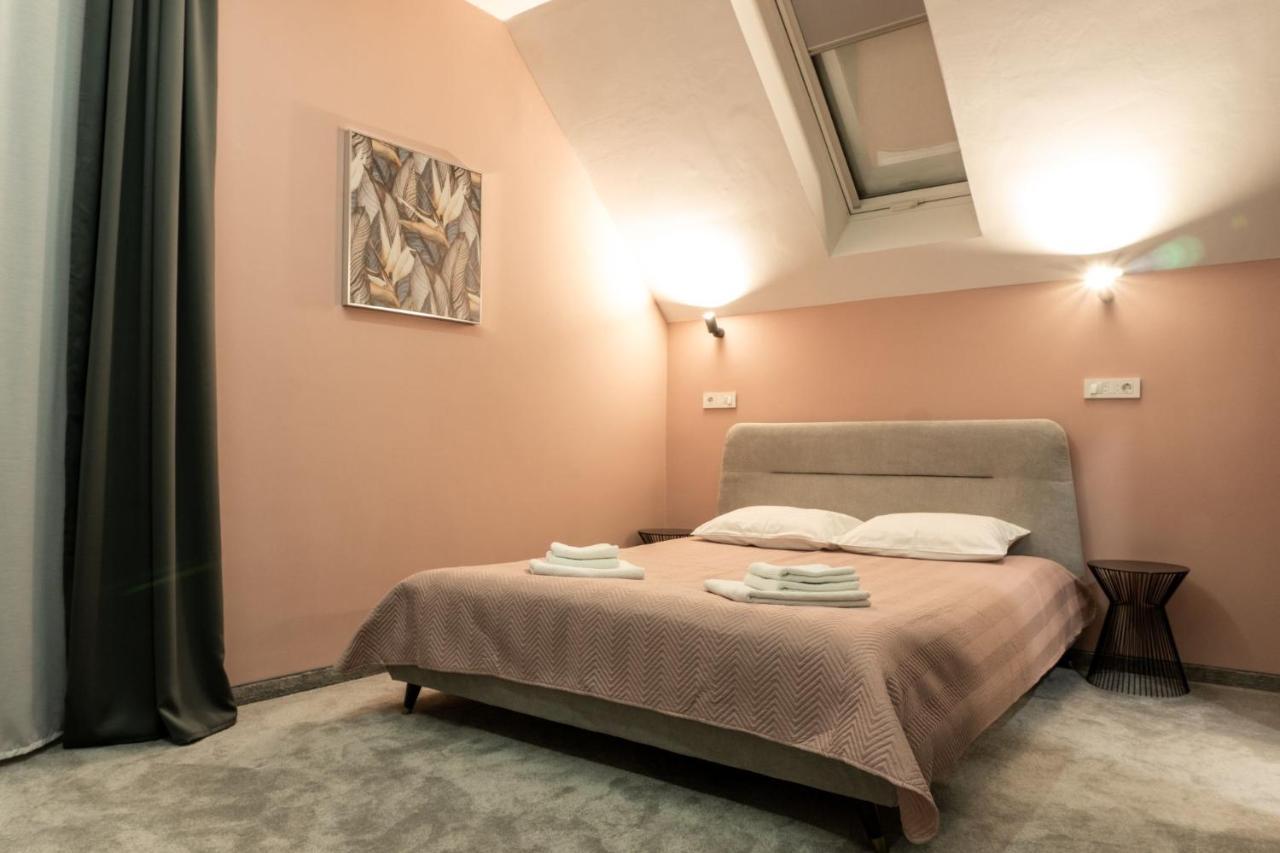 Pensiunea Qubik Praid Ocna de Jos Esterno foto